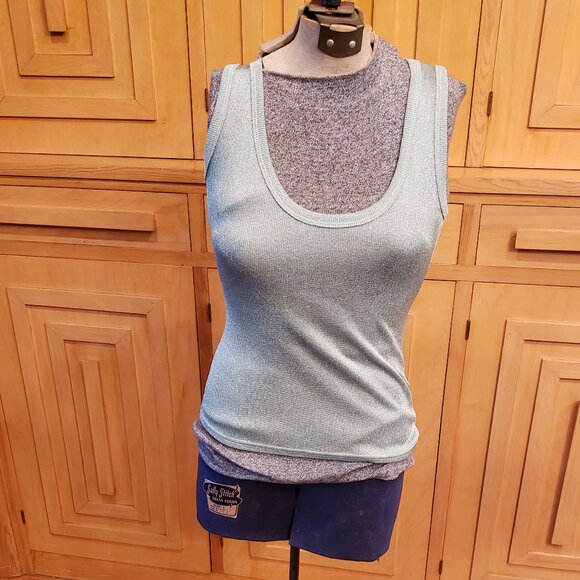 Shimmery tank and sweater set - Picture 2 of 5